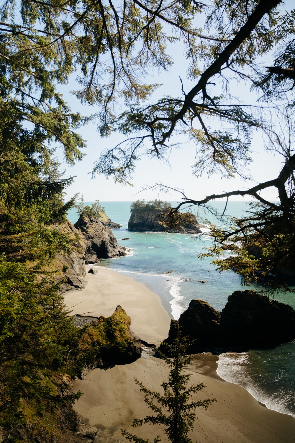 How to Get to Oregon’s Secret Beach in Brookings