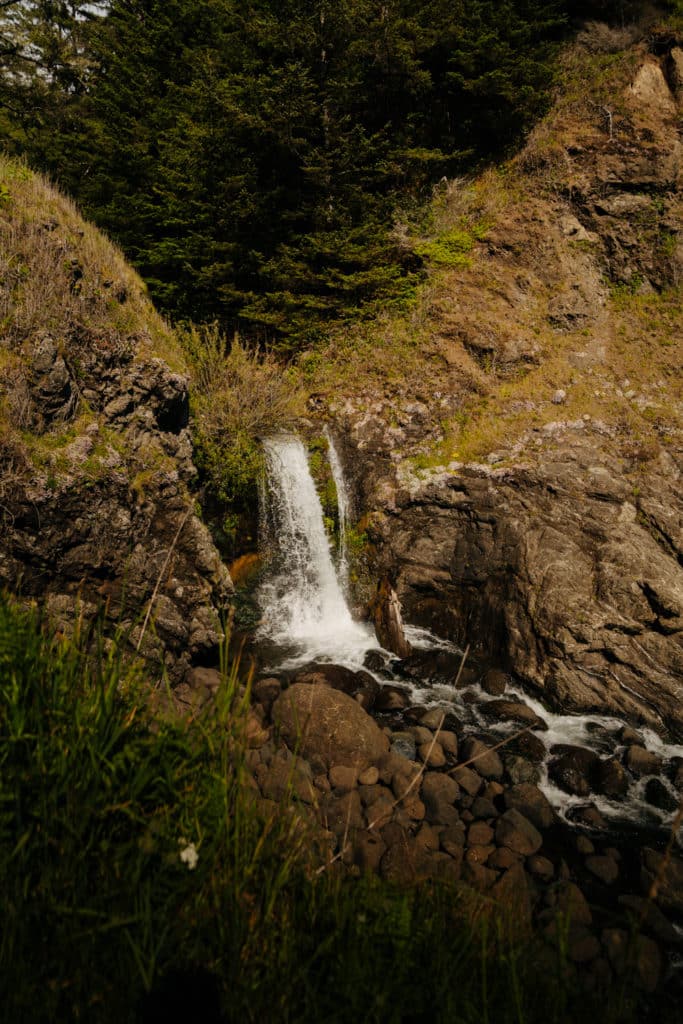 The waterfall at Secret Beach in Brookings, Oregon.