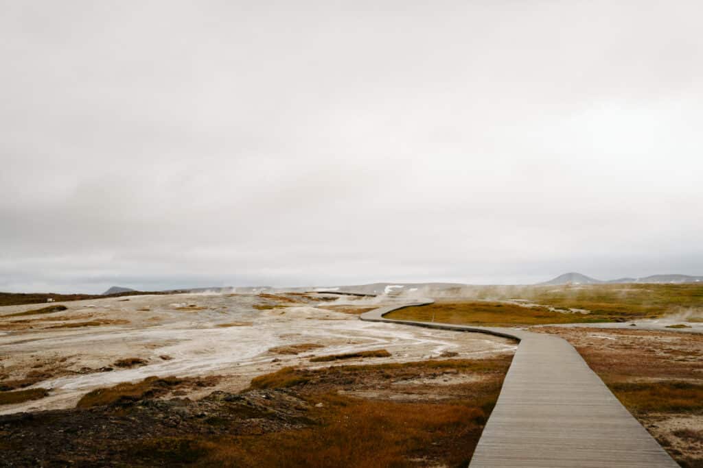 The boardwalk next to Hveravellir Hot Spring that goes around the geothermal area.